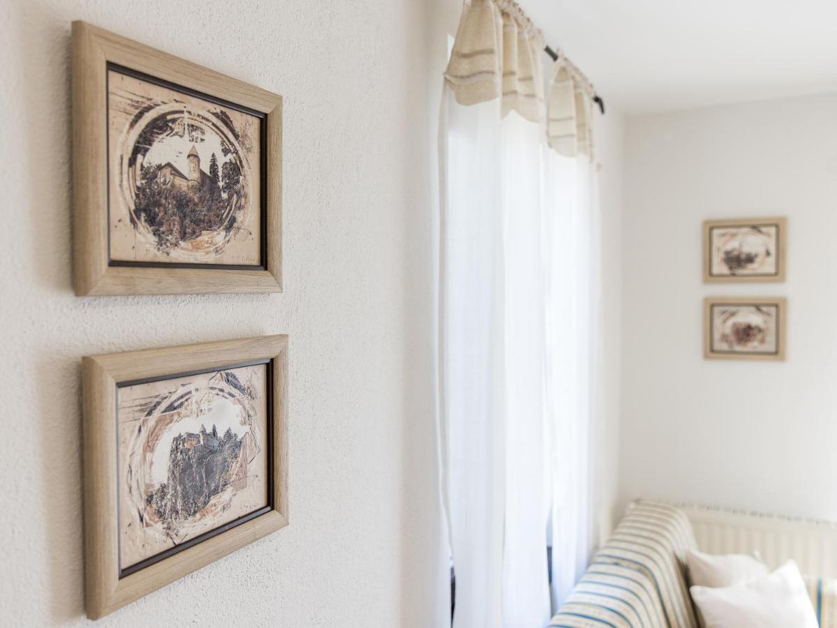 Alpinia Apartments ブレッド エクステリア 写真